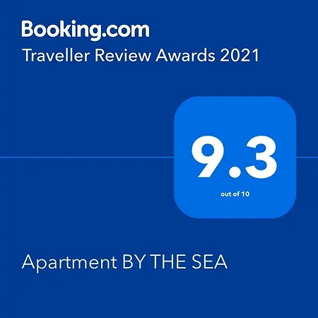 Apartment By The Sea *